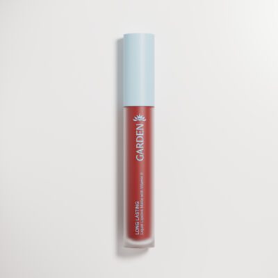 GARDEN Liquid Lipstick Matte 525 Magnetic Grape, Ματ Υγρό Κραγιόν με Έντονο Χρώμα και Μεγάλη Διάρκεια -5ml